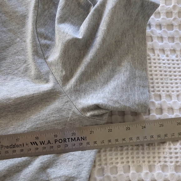 Hoka Topo Logo Gpx SS Short Sleeve T Shirt Large Gray - Picture 8 of 9